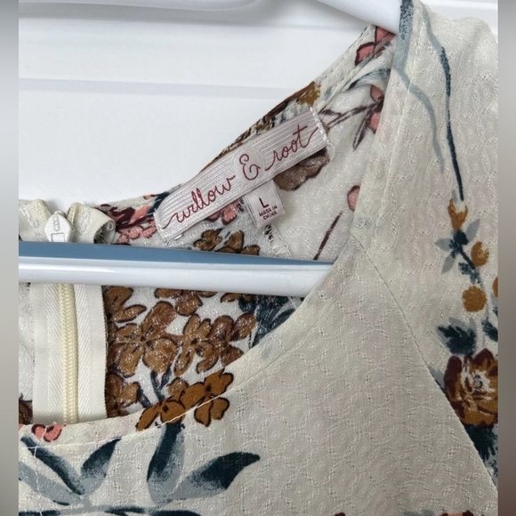 Women’s Willow & Root Floral Keyhole Tunic Top, Large, NWOT - Picture 6 of 6